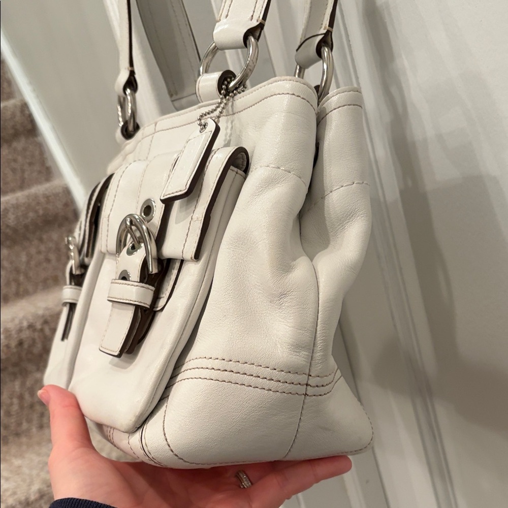 Y2K Coach Soho 8A09 Double Buckle White Leather Shoulder Bag - Picture 3 of 10